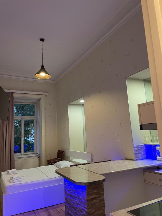Downtown Room Tbilisi Exterior foto