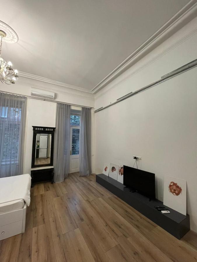 Downtown Room Tbilisi Exterior foto